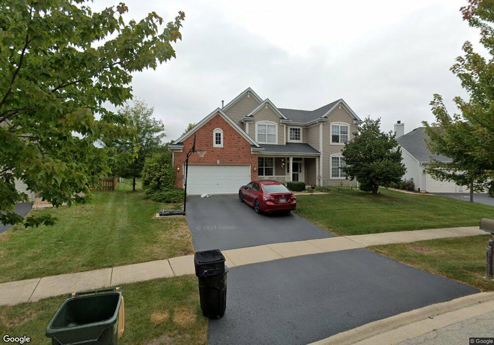 611 Vista Dr, Oswego, IL 60543 - photo 1