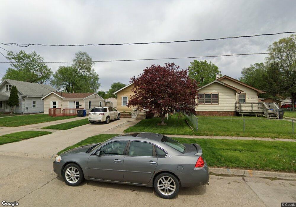 2110 Lyon St, Des Moines, IA 50317 - photo 1