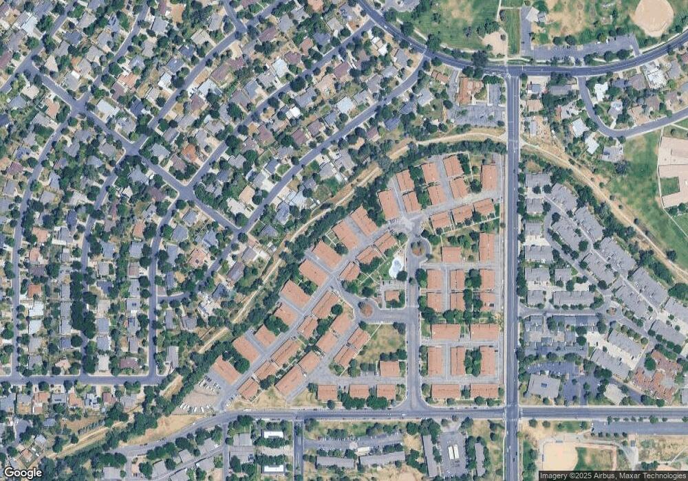 11901 E Canal Dr, Aurora, CO 80011 - photo 1