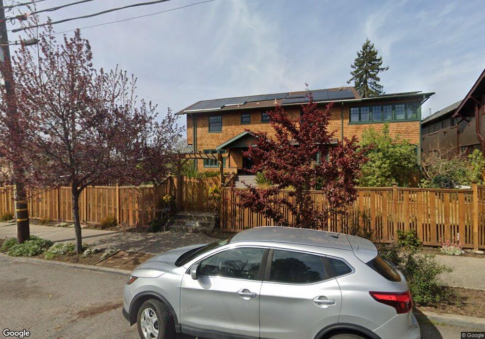2727 Russell St, Berkeley, CA 94705 - photo 1