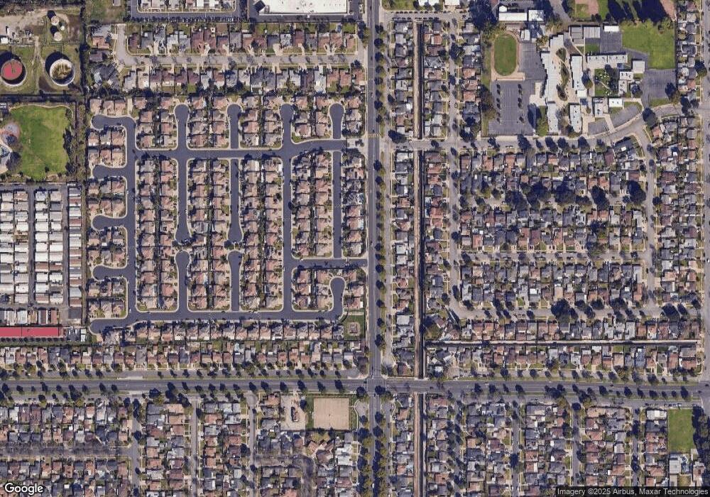 5500 Samantha Ave, Lakewood, CA 90712 - photo 1