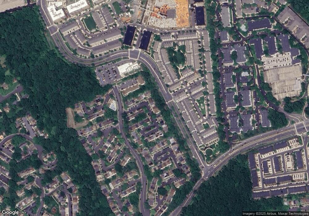 3028 Hickory Grove Ct, Fairfax, VA 22031 - photo 1