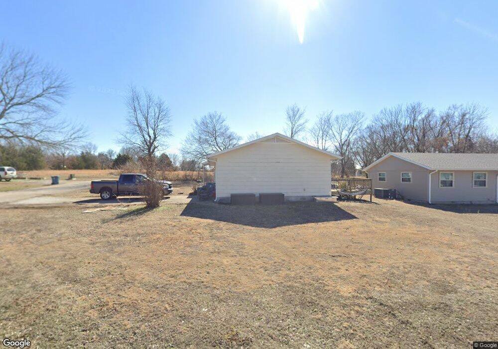510 E 2nd St, Carl Junction, MO 64834 - photo 1