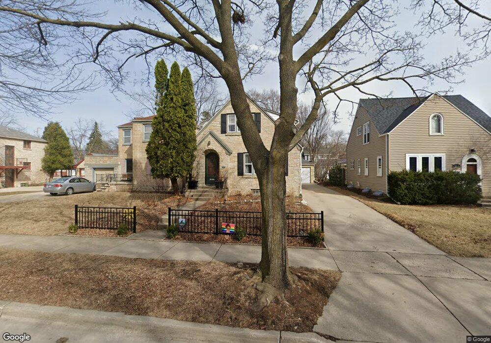 4242 S Burrell St, Milwaukee, WI 53207 - photo 1