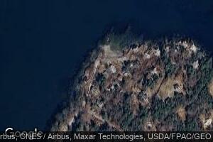 679 Island Ave, Peaks Island, ME 04108