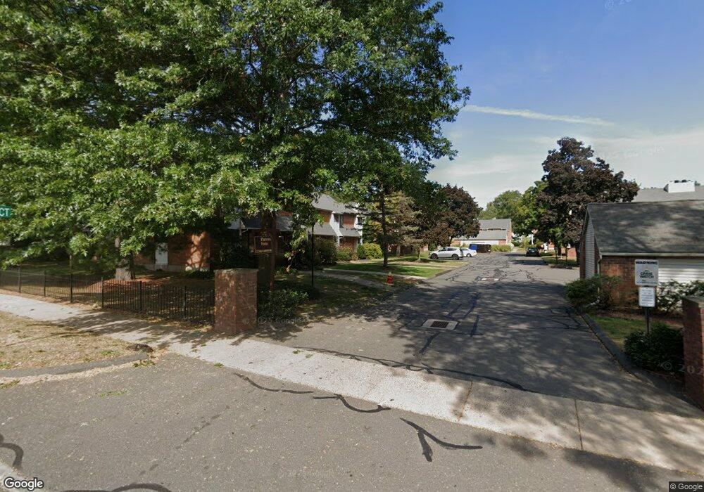 68 Danforth Ln, West Hartford, CT 06110 - photo 1