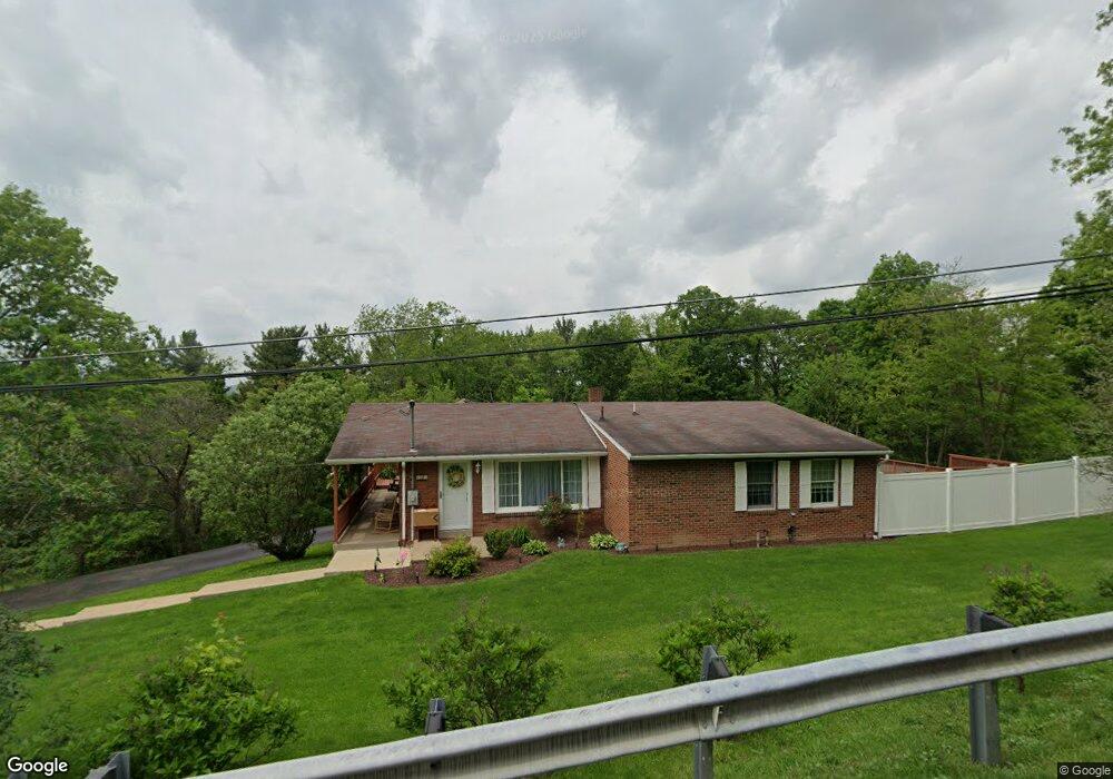 995 Linden Rd, Eighty Four, PA 15330 - photo 1
