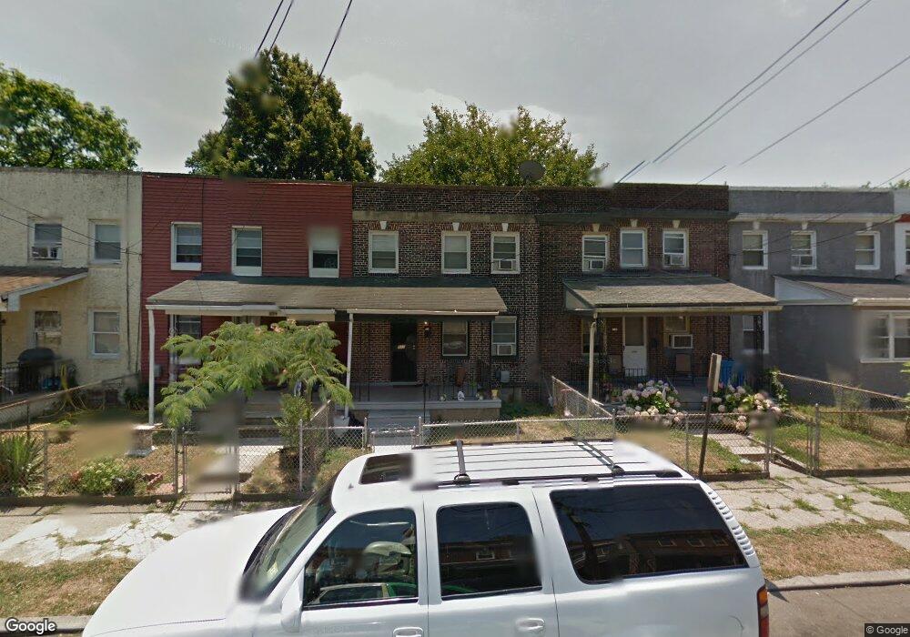 822 Sylvan St, Camden, NJ 08104 - photo 1
