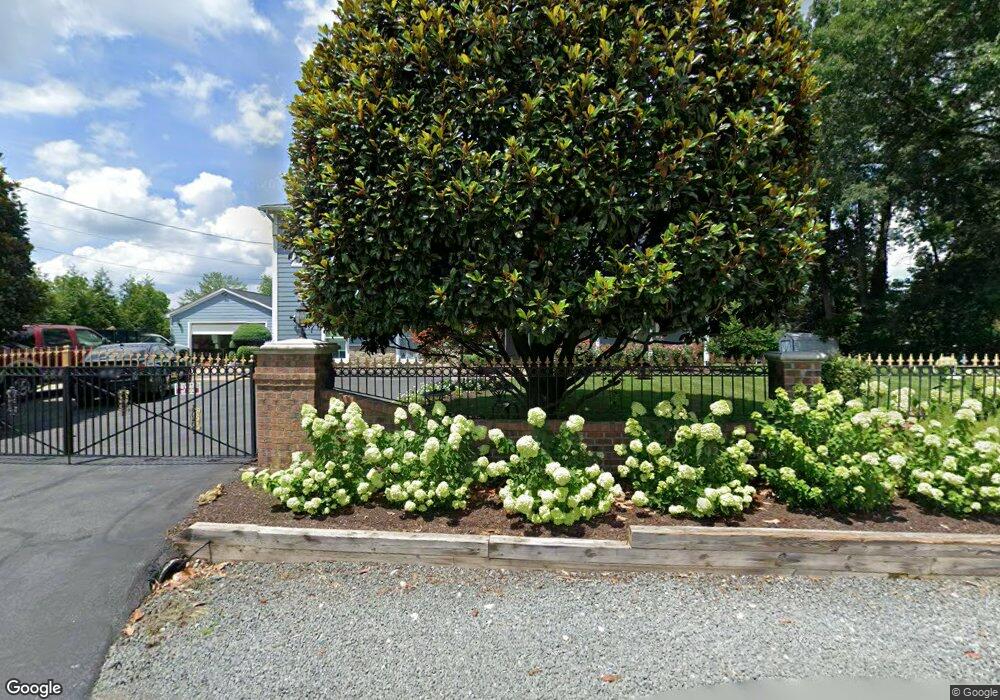 8710 Parkland St, Manassas, VA 20111 - photo 1