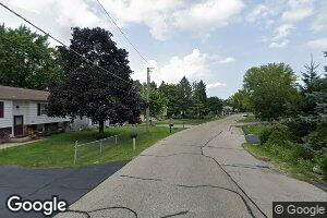 395 W Pineview Dr, Hainesville, IL 60073