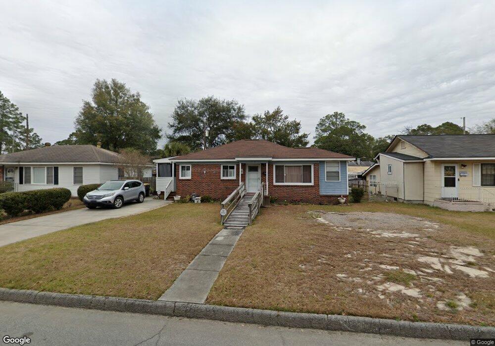 1608 E 36th St, Savannah, GA 31404 - photo 1