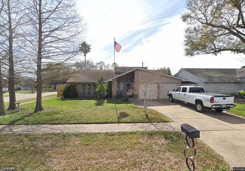 5703 Chrystell Ln, Houston, TX 77092 - photo 1