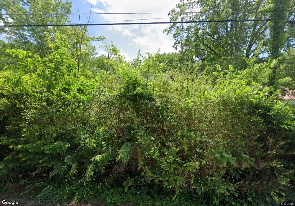 316 White St, Shelbyville, TN 37160 - photo 1