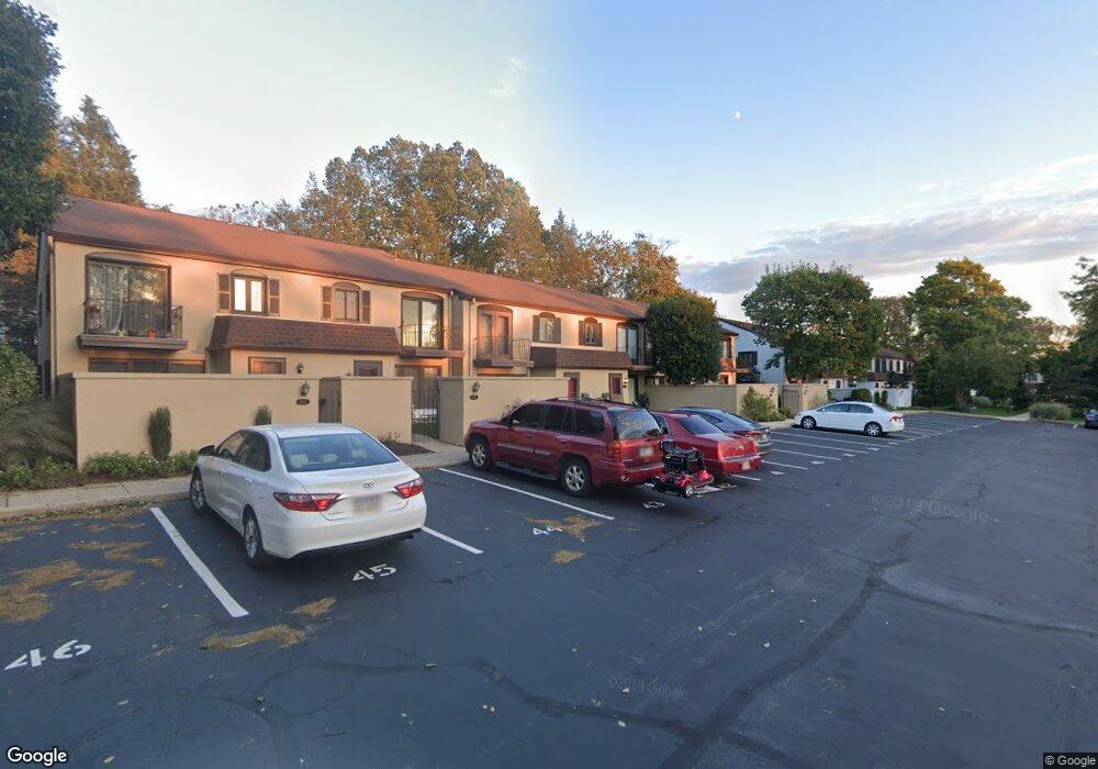 2142 Bryn Mawr Place unit E7, Ardmore, PA 19003 - photo 1