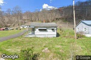 31 Bickerstaff Blvd, Benham, KY 40807