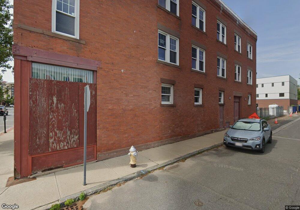 935 Main St unit 201-2, Springfield, MA 01103 - photo 1