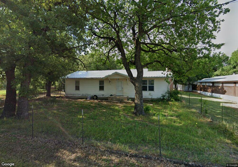 723 Sherry Dr, Azle, TX 76020 - photo 1