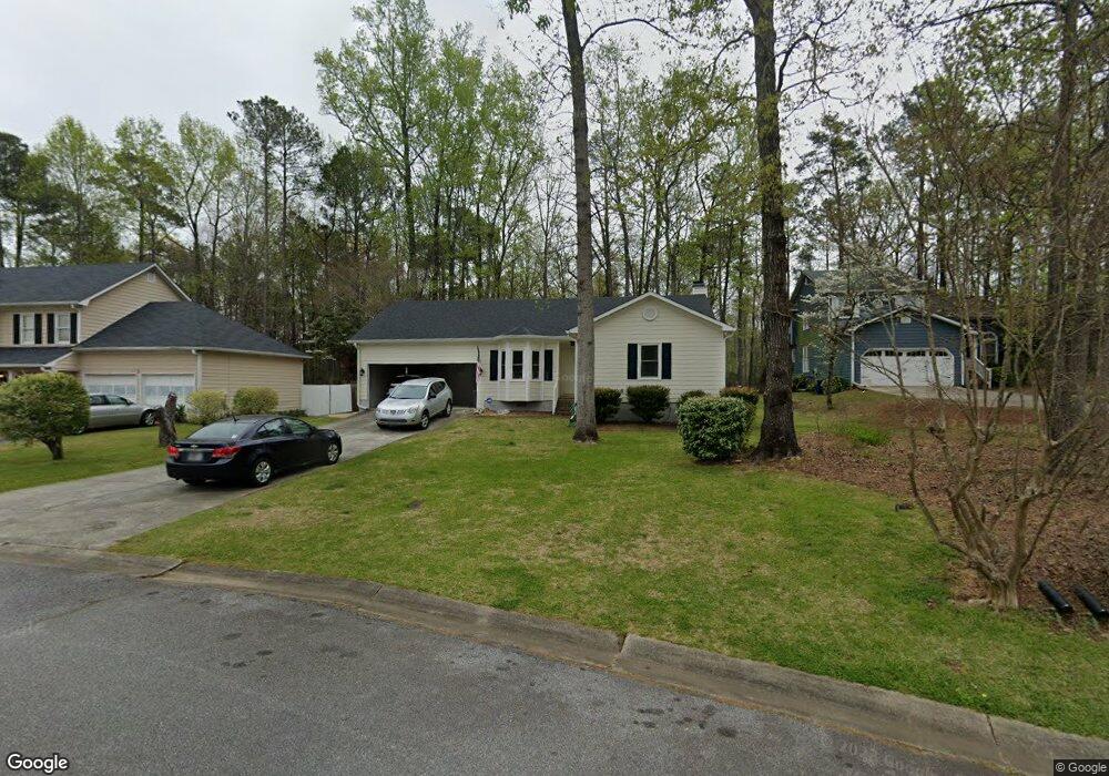 219 N Wesleyan Cir, Macon, GA 31210 - photo 1