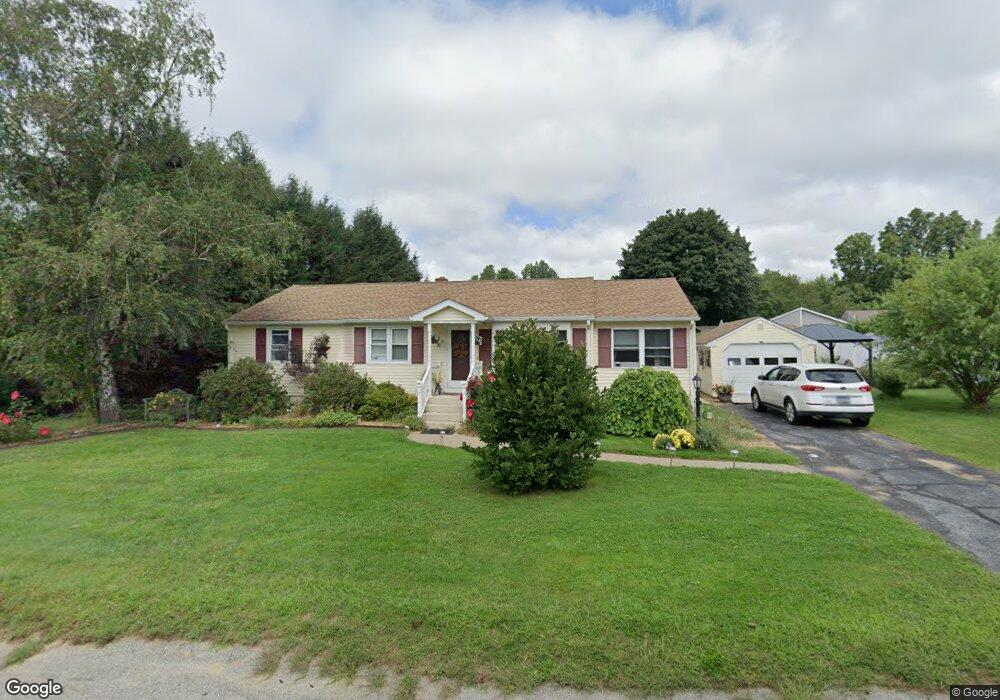 32 Green Acres Ln, North Grosvenordale, CT 06255 - photo 1