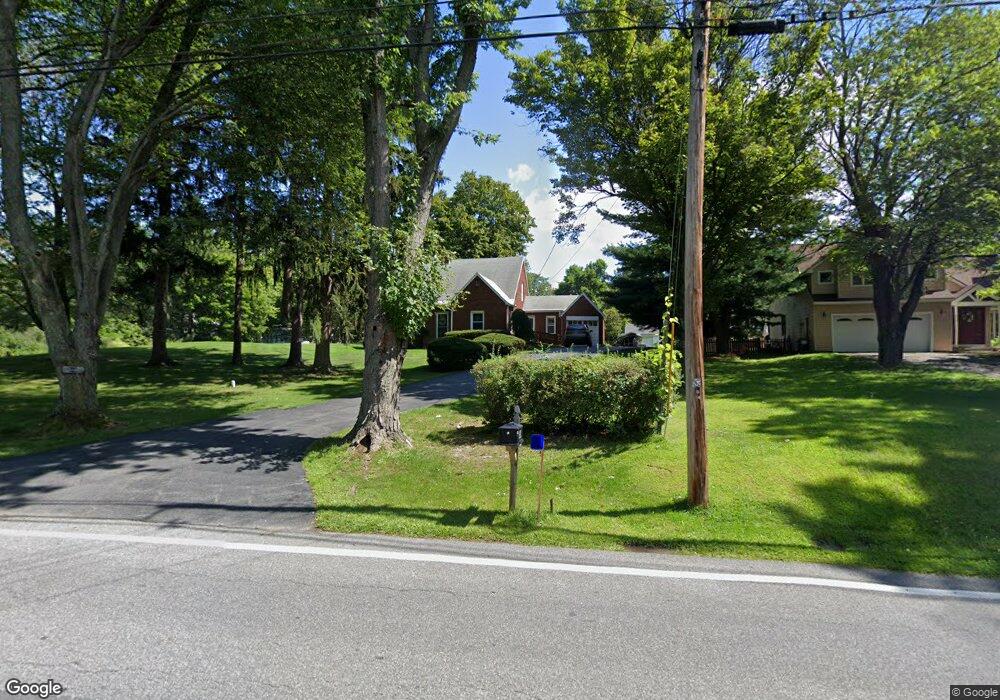 640 St Davids Ln, Schenectady, NY 12309 - photo 1