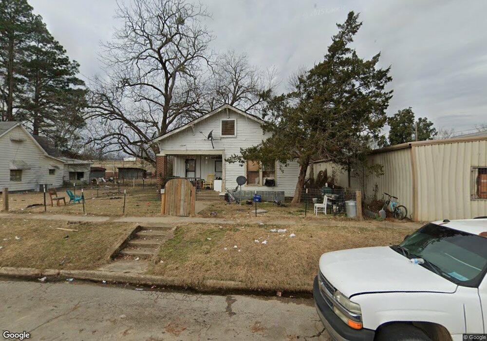 218 N Front St, Gurdon, AR 71743 - photo 1