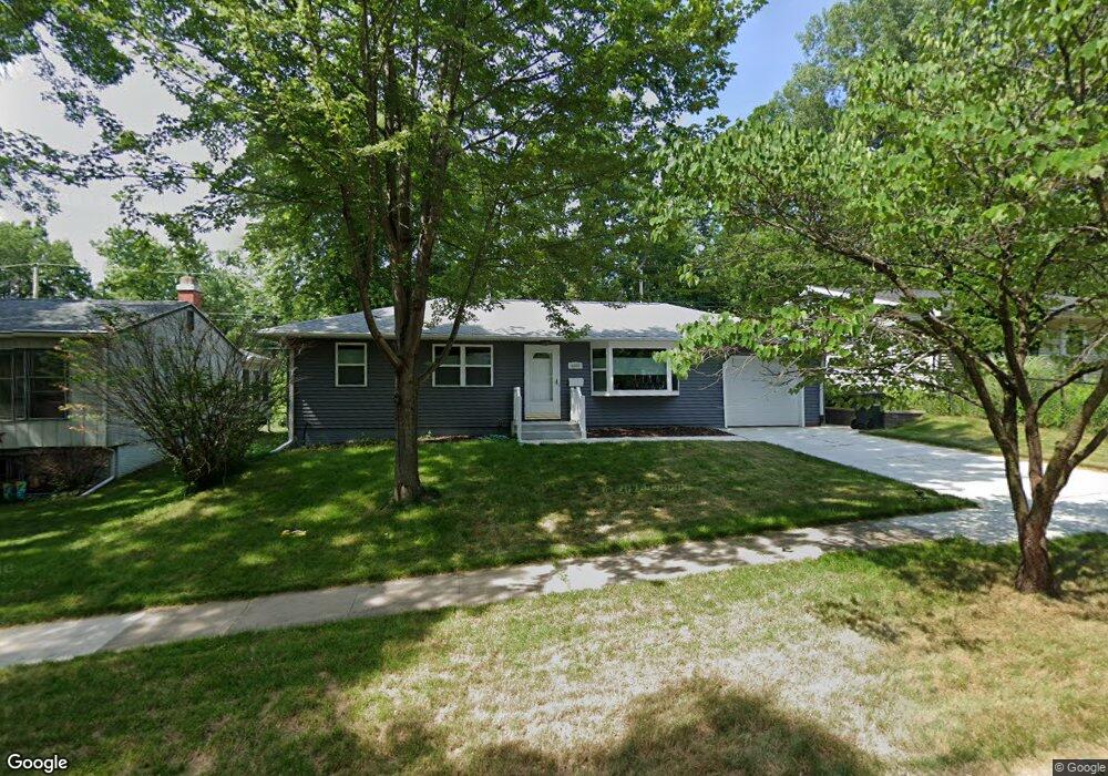 4008 13th Ave SE, Cedar Rapids, IA 52403 - photo 1