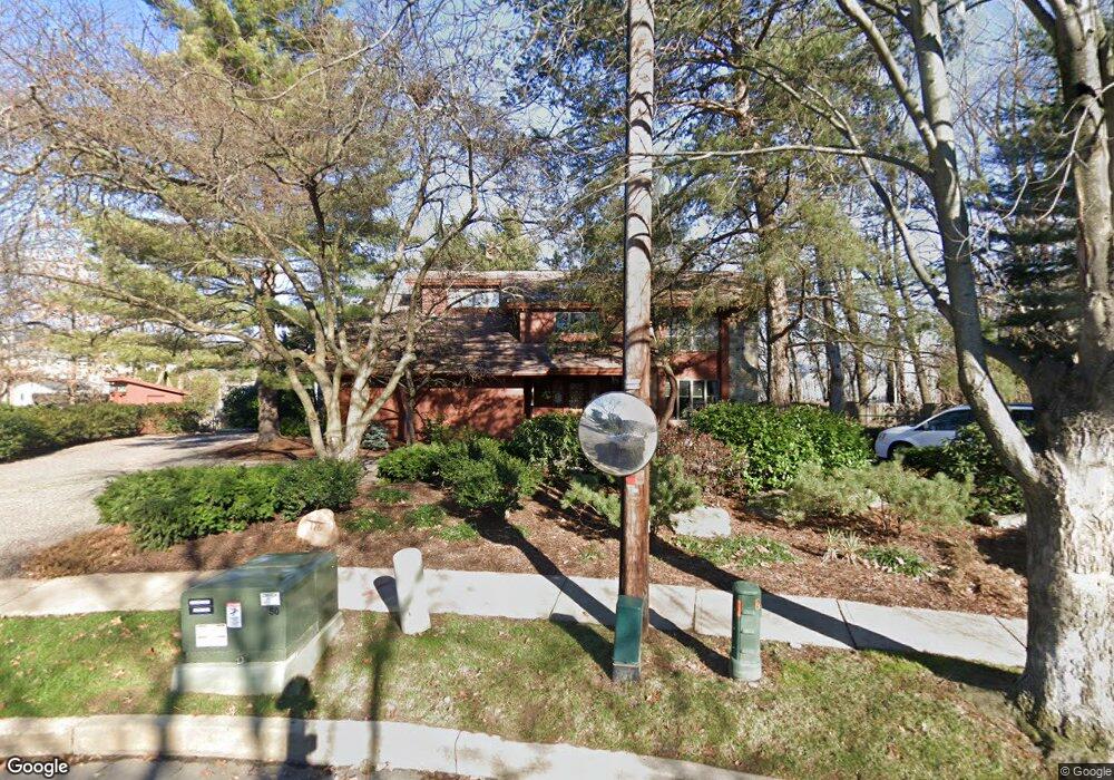 176 Sahara Dr, Kingston, PA 18704 - photo 1