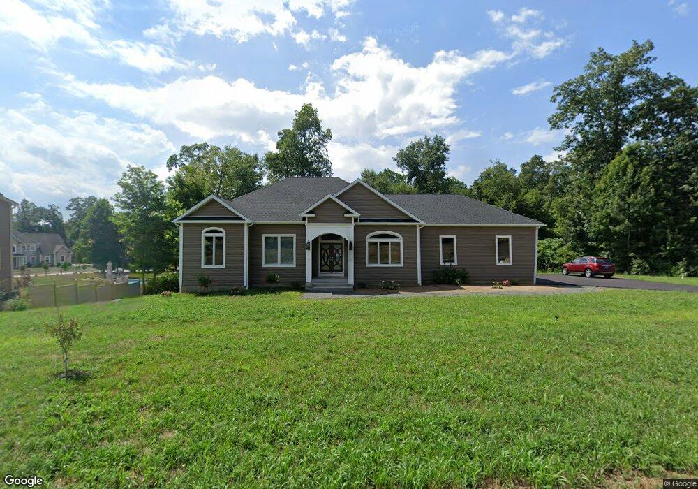 15 Whispering Woods Rd, East Hampton, CT 06424 - photo 1