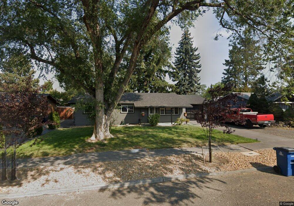 1226 NE Dempsey Dr, Bend, OR 97701 - photo 1