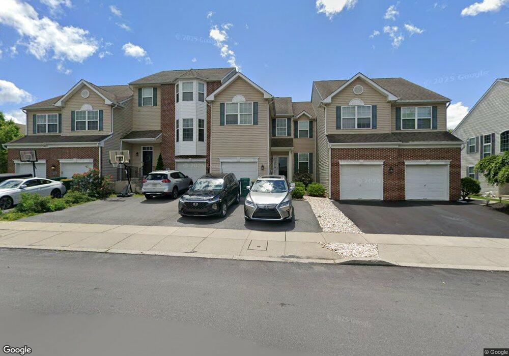 5832 Fresh Meadow Dr, Macungie, PA 18062 - photo 1