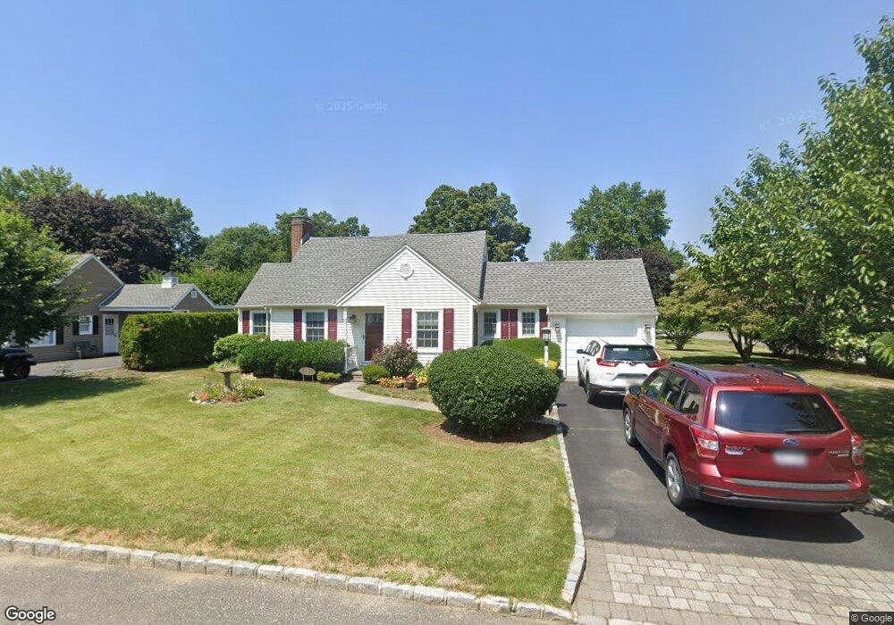 4 Elin Place, Glen Head, NY 11545 - photo 1