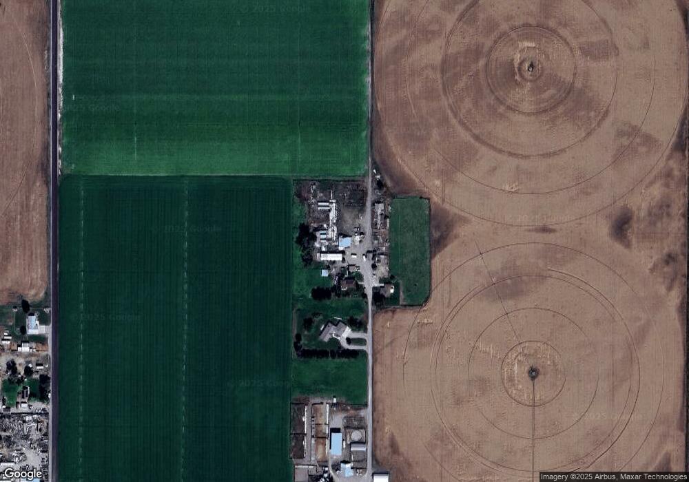 1048 W Highway 39, Blackfoot, ID 83221 - photo 1