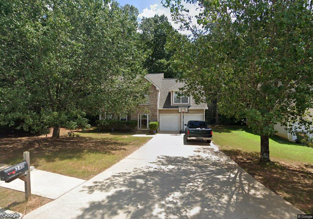 240 Cinnamon Oak Cir unit 2, Covington, GA 30016 - photo 1