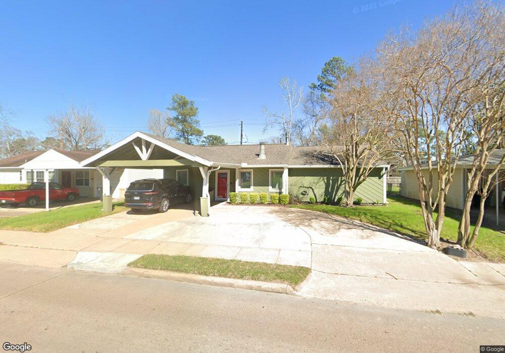 4706 Ella Blvd, Houston, TX 77018 - photo 1