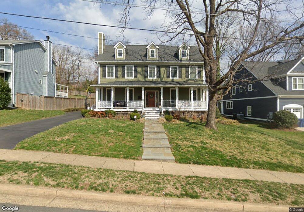 6602 Rockmont Ct, Falls Church, VA 22043 - photo 1