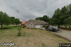 620 E Hughes St, Thomas, OK 73669