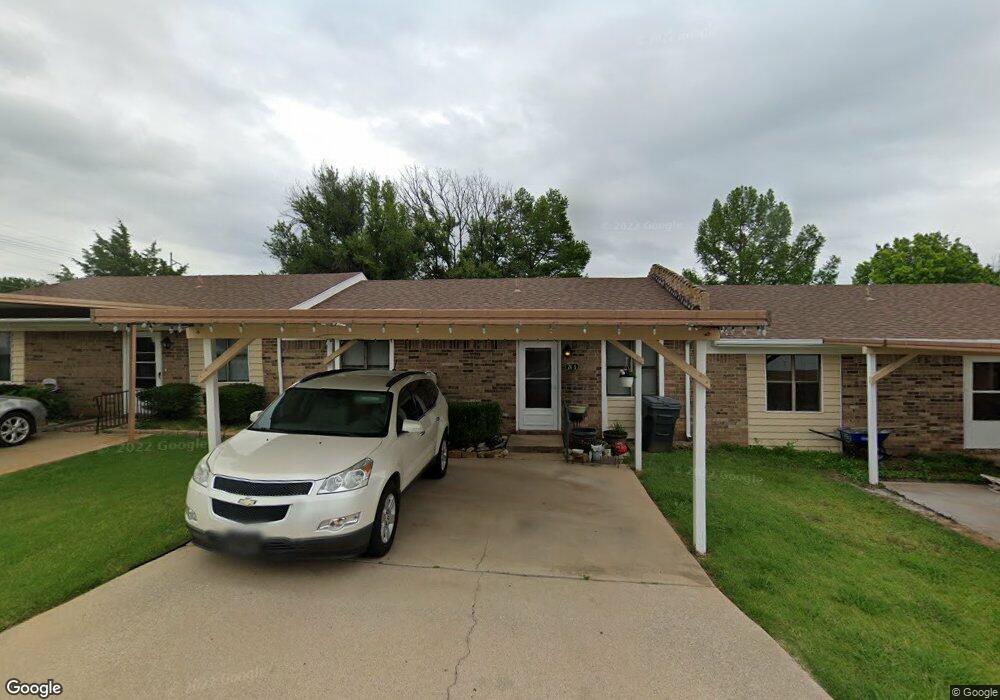 2416 Shenandoah Dr, Ardmore, OK 73401 - photo 1