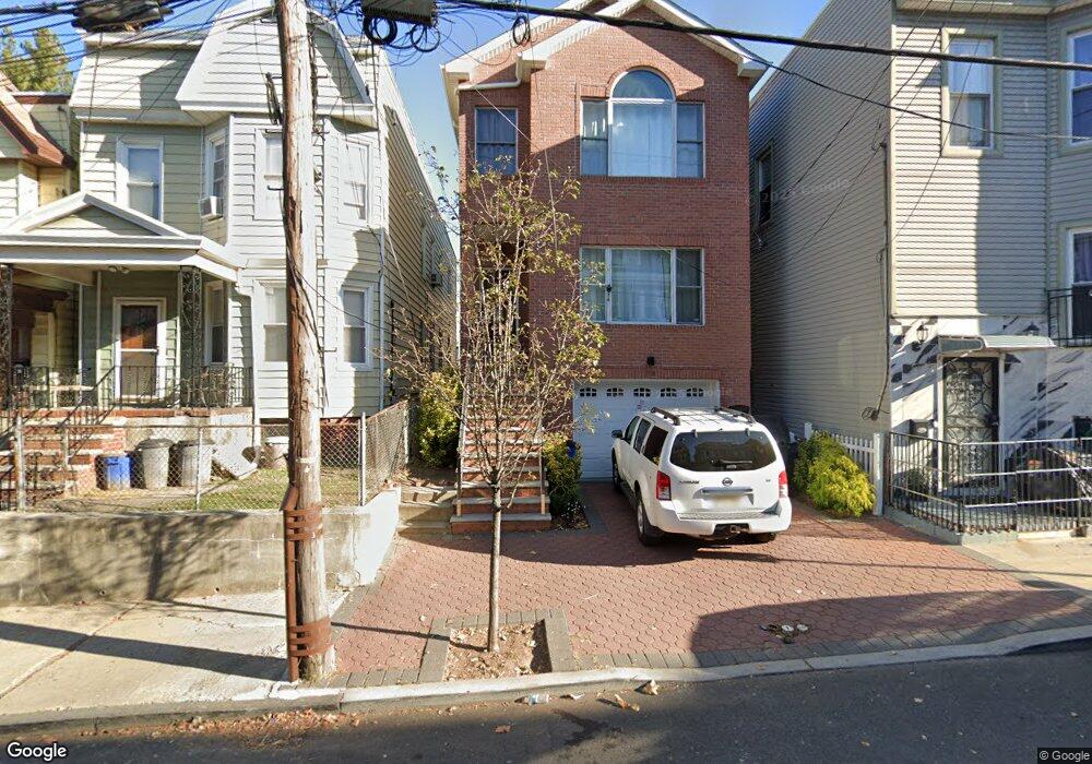 158 Orient Ave, Jersey City, NJ 07305 - photo 1