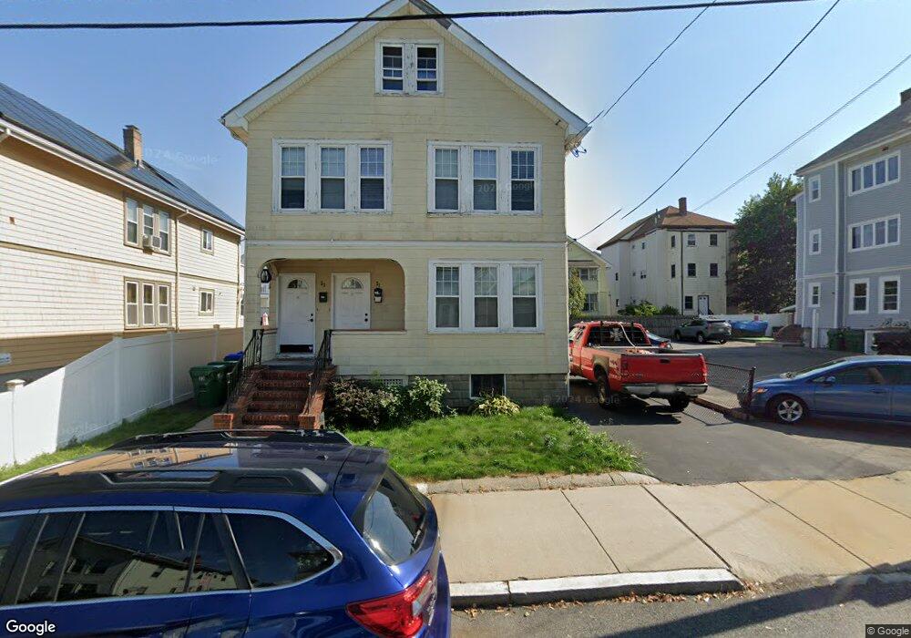 33 Mayberry Ave, Medford, MA 02155 - photo 1