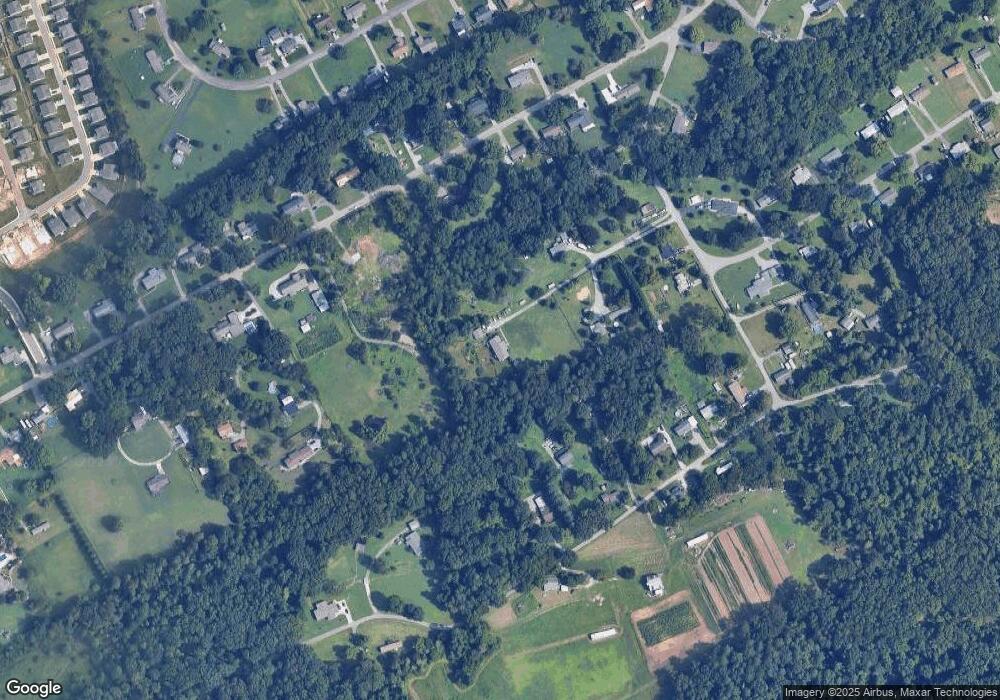 8721 Simpson Rd, Knoxville, TN 37920 - photo 1