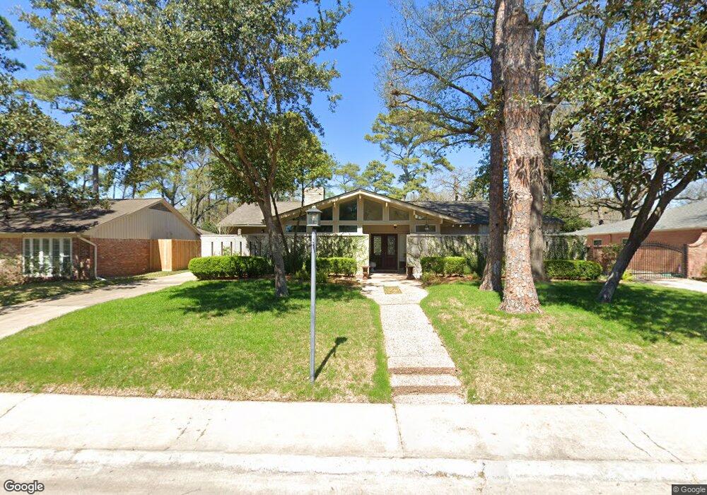 10026 Longmont Dr, Houston, TX 77042 - photo 1