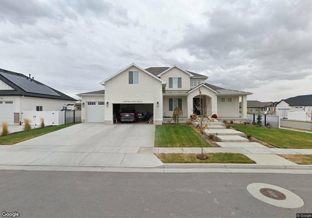 833 S 1950 W, Layton, UT 84041 - photo 1