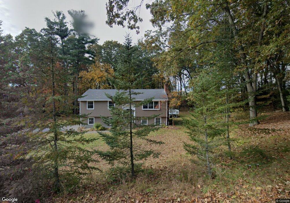 25 Monroe St, Douglas, MA 01516 - photo 1