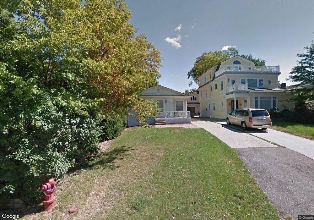 5625 Putnam Dr, West Bloomfield, MI 48323 - photo 1