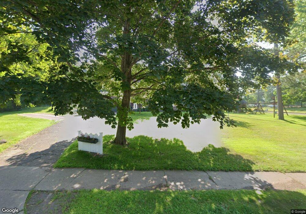 2136 Vermilion Rd, Duluth, MN 55803 - photo 1