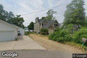 1416 Burlington Dr, Hickory Corners, MI 49060