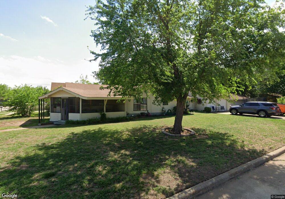 511 N 13th St, Duncan, OK 73533 - photo 1