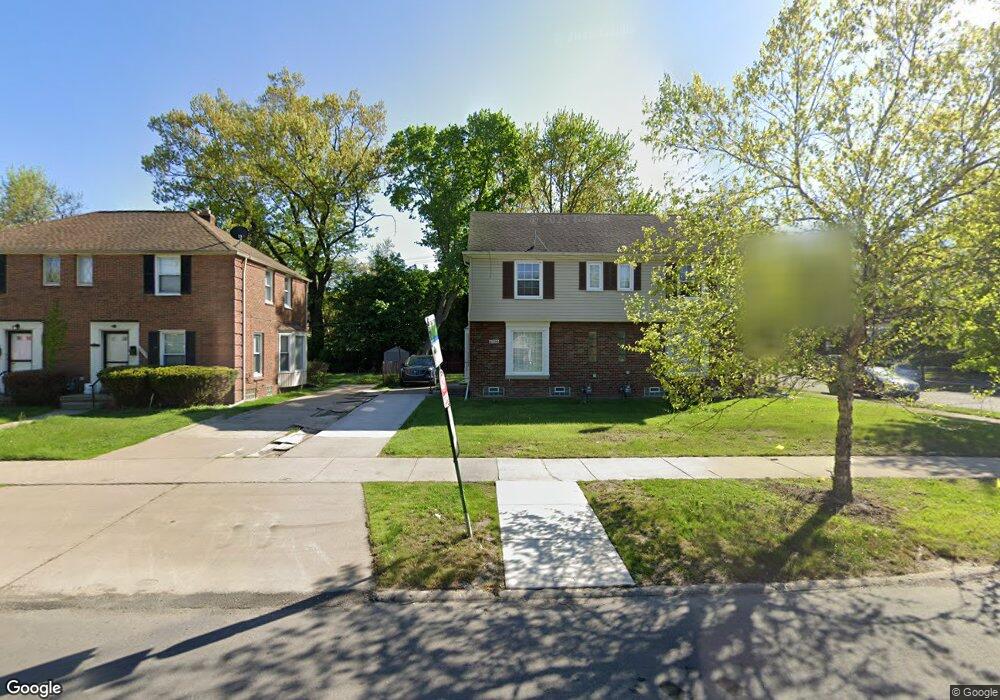 21706 Moross Rd, Grosse Pointe, MI 48236 - photo 1