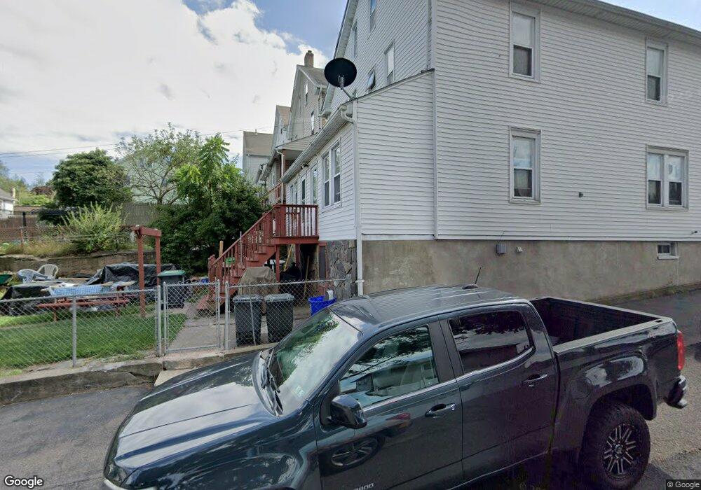 622 622-624 W 8th St, Hazleton, PA 18201 - photo 1