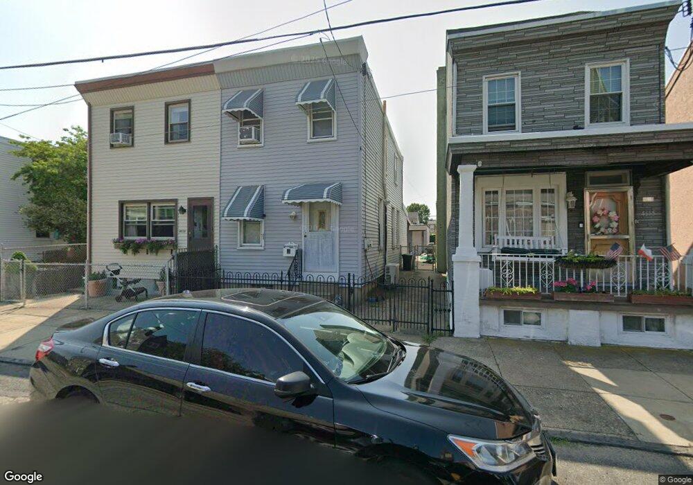 4619 Edgemont St, Philadelphia, PA 19137 - photo 1